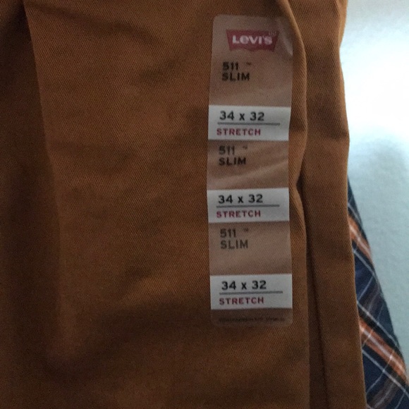 Levi’s - Picture 2 of 3